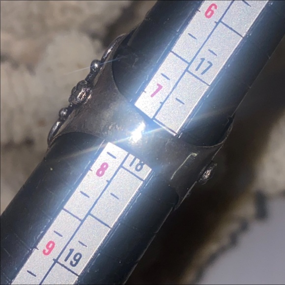 Moonstone + Red Quartz handcrafted vintage Renaissance ring - Picture 7 of 8